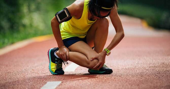 Common Injuries Runners Face and How to Prevent Them image